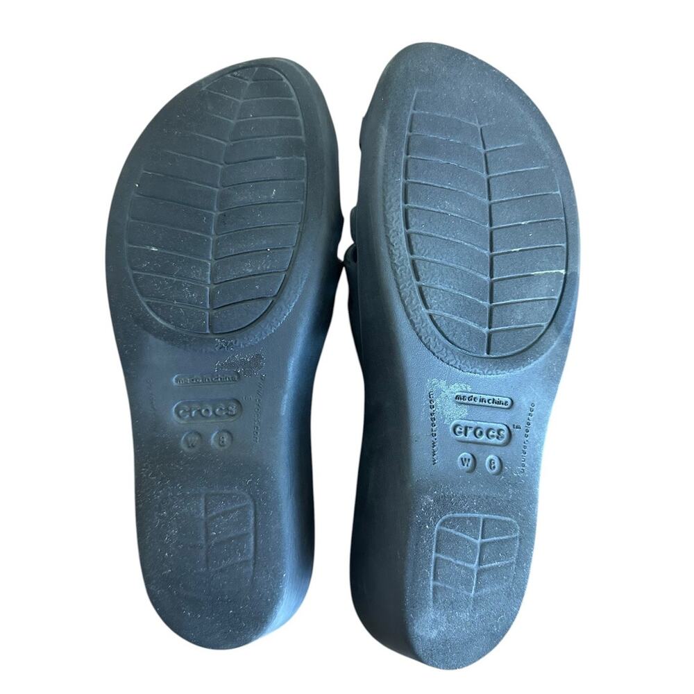 Crocs Women’s Black Rhonda Strappy Wedge Sandal Beach Comfort Travel Size 8 - Picture 6 of 7